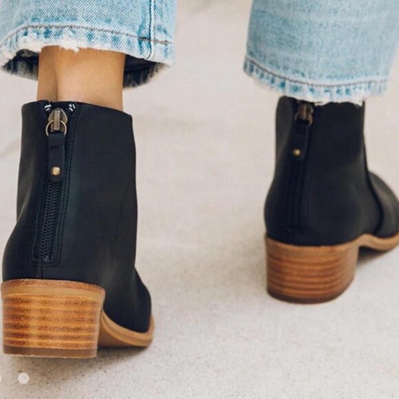 NEW SOLUDOS Leather Venetian Booties in black for women 825 4j2 - Picture 7 of 8